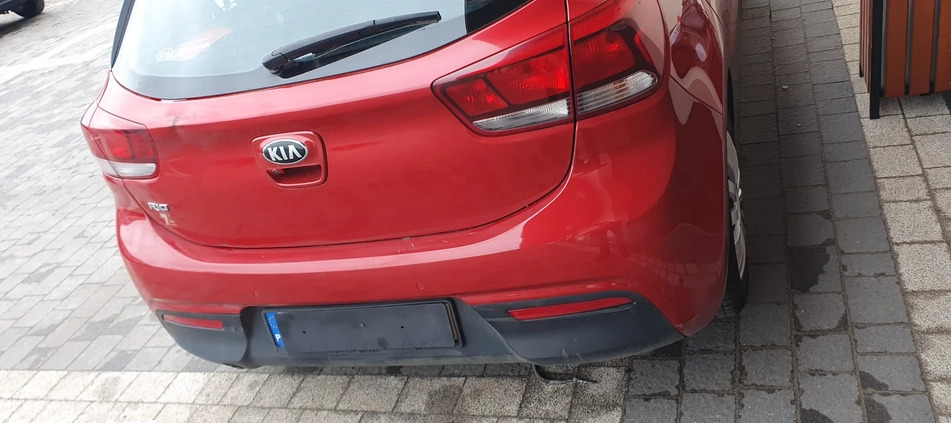 Kia Rio cena 18000 przebieg: 350000, rok produkcji 2018 z Sulmierzyce małe 79